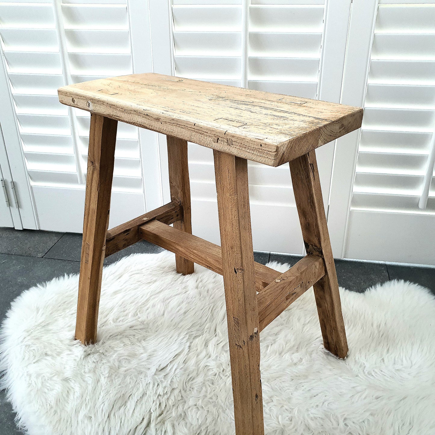 Teak houten kruk