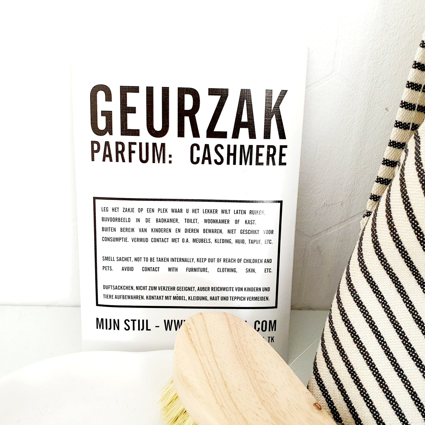 Cashmere scented sachet