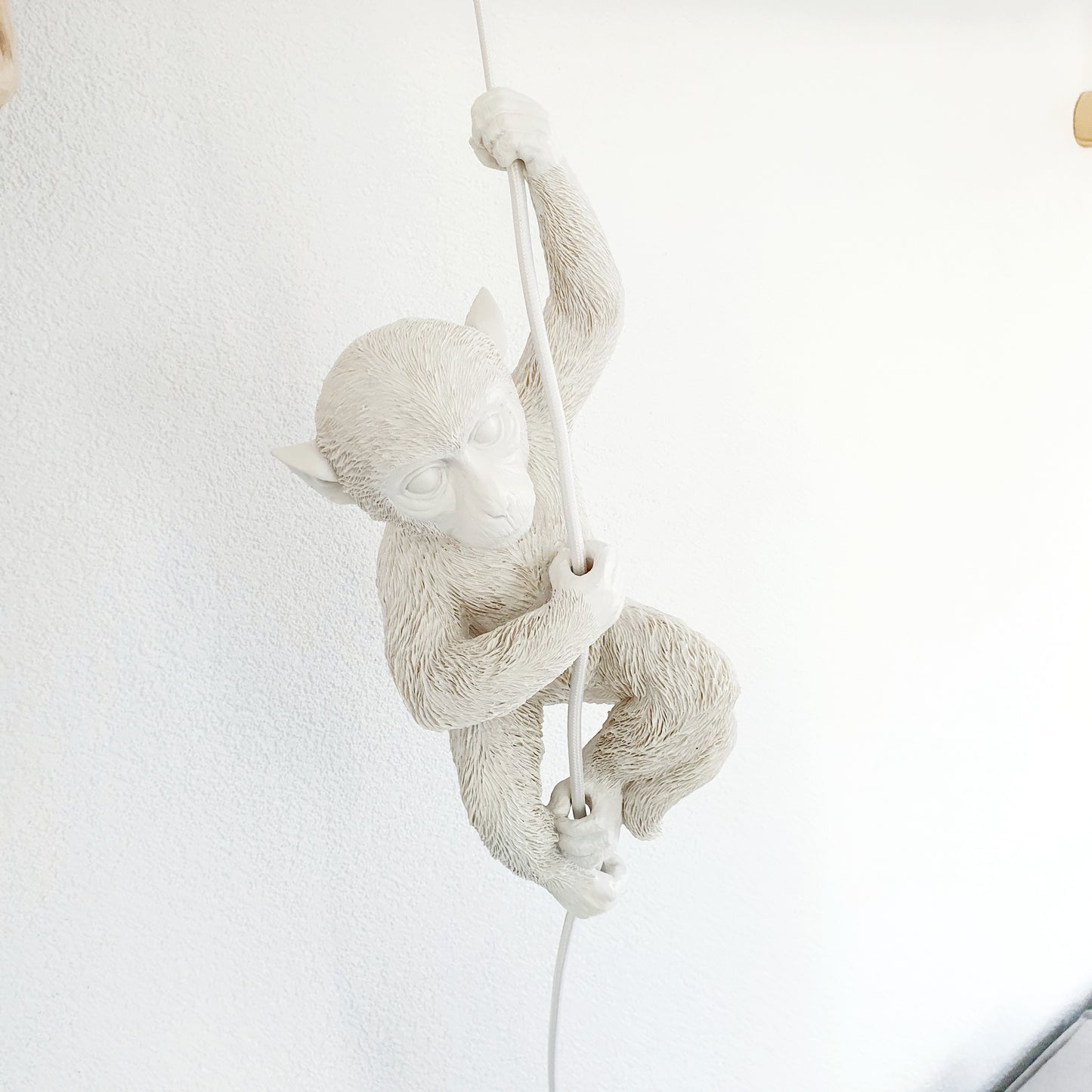 Monkey weiße Pendelleuchte