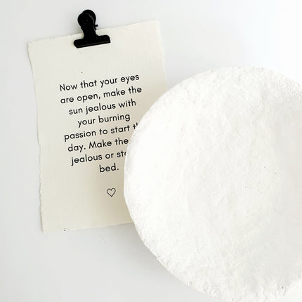 Handgeschept papier met tekst - jealous