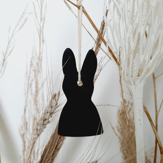 Rabbit pendant clay black