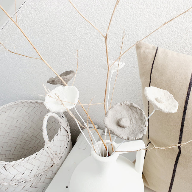 Papier-maché bloem Leem