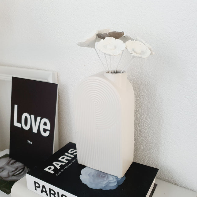 Pappmaché Blume weiß