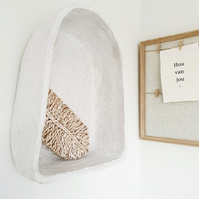 Papier-mache wandkastje L