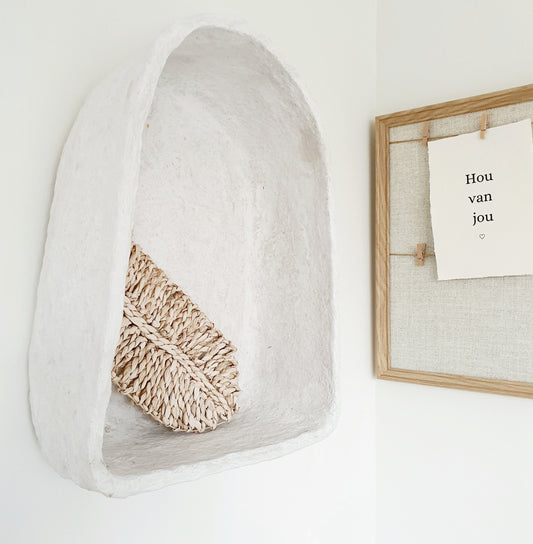 Papier-mache wandkastje L