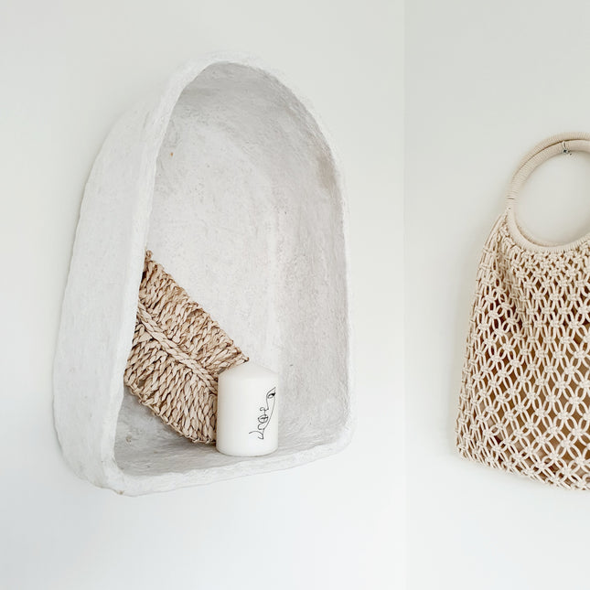 Pappmaché-Wandschrank L