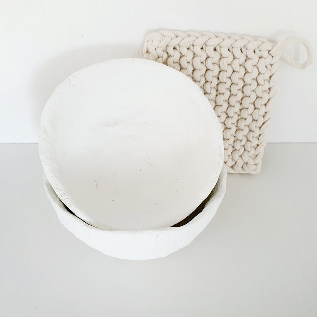 Pappmaché-Schüssel Lot