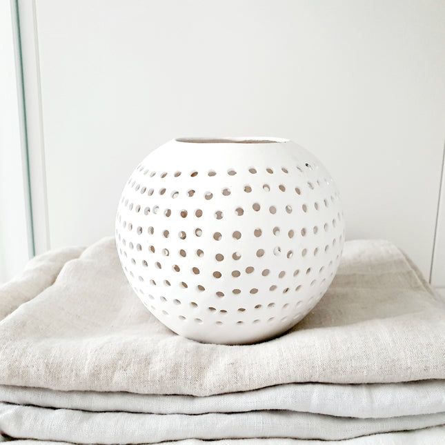 Kokosnoot waxinelichthouder stippen