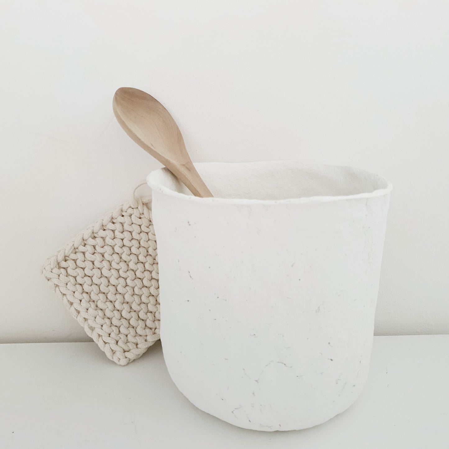 Papiermache bloempot / lepelpot