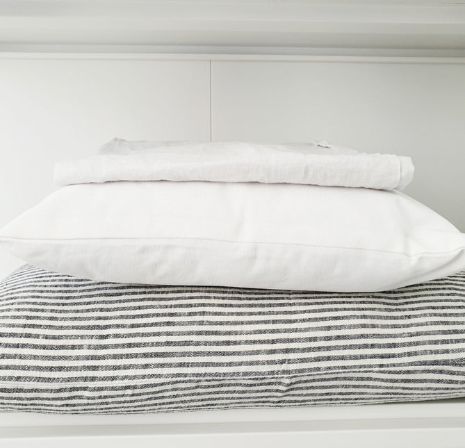 Gebroken streep linnen kussenhoes 40x60 cm