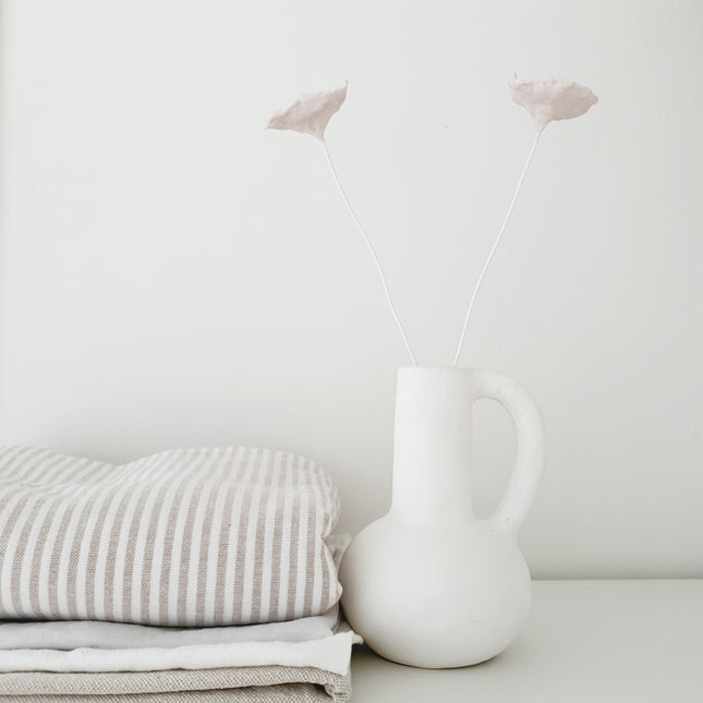 Pappmaché Blume weiß