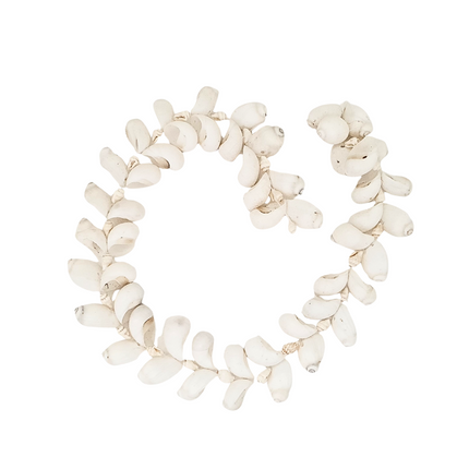 Shell garland white