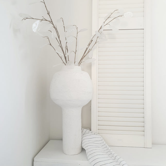 Paper-mache vase Sphere