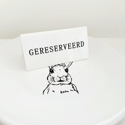 Bordje gereserveerd