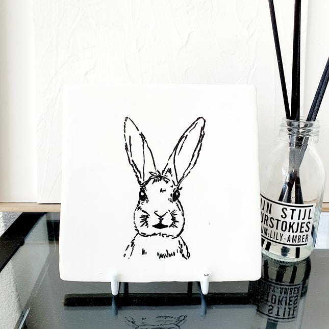 Tegeltje met illustratie Haas