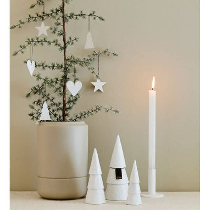 Envelop met 12 kerstversieringen van papierpulp, wit
