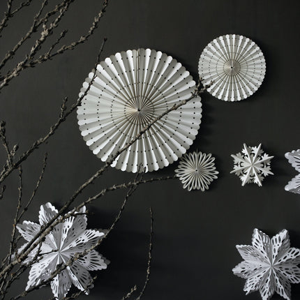 Sneeuwvlok ornament van gerecycled papier