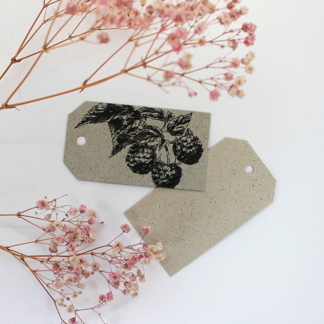 Cadeaulabels van frambozengraspapier