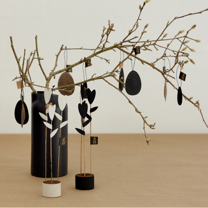 Tulp decoratie in off-white