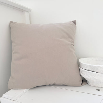Cushion white square