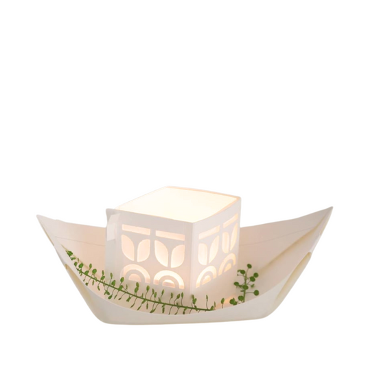 Paper wish boat flyde